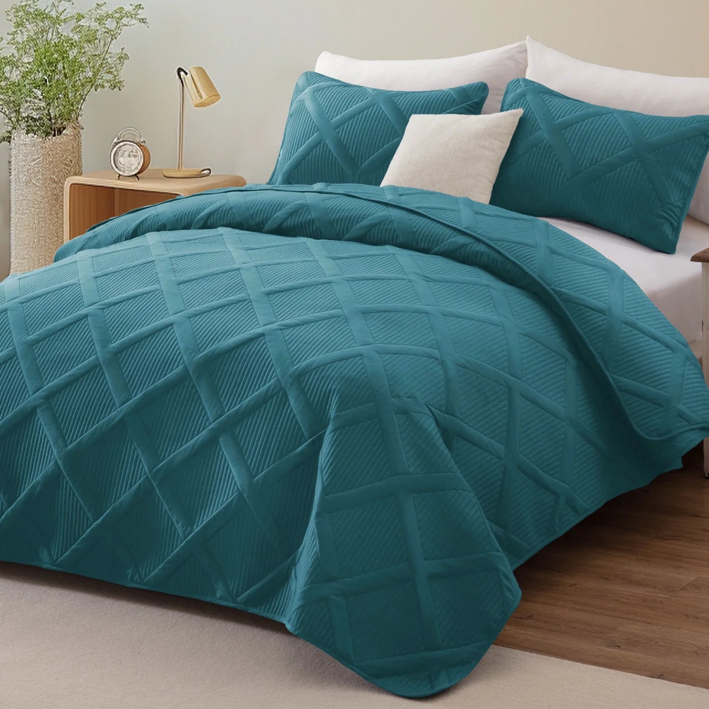 Ultrasonic King Quilt Set, 3-Piece Lightweight Bedspreads Modern Striped Coverlet, Teal