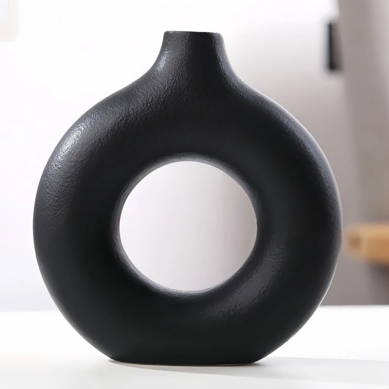 Round vase