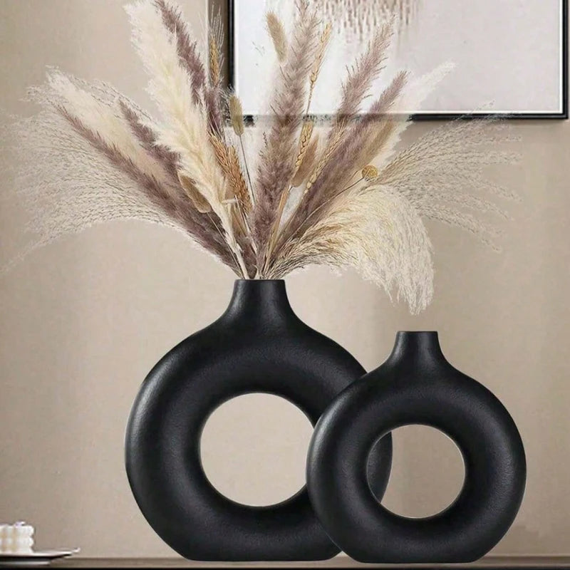 Round vase
